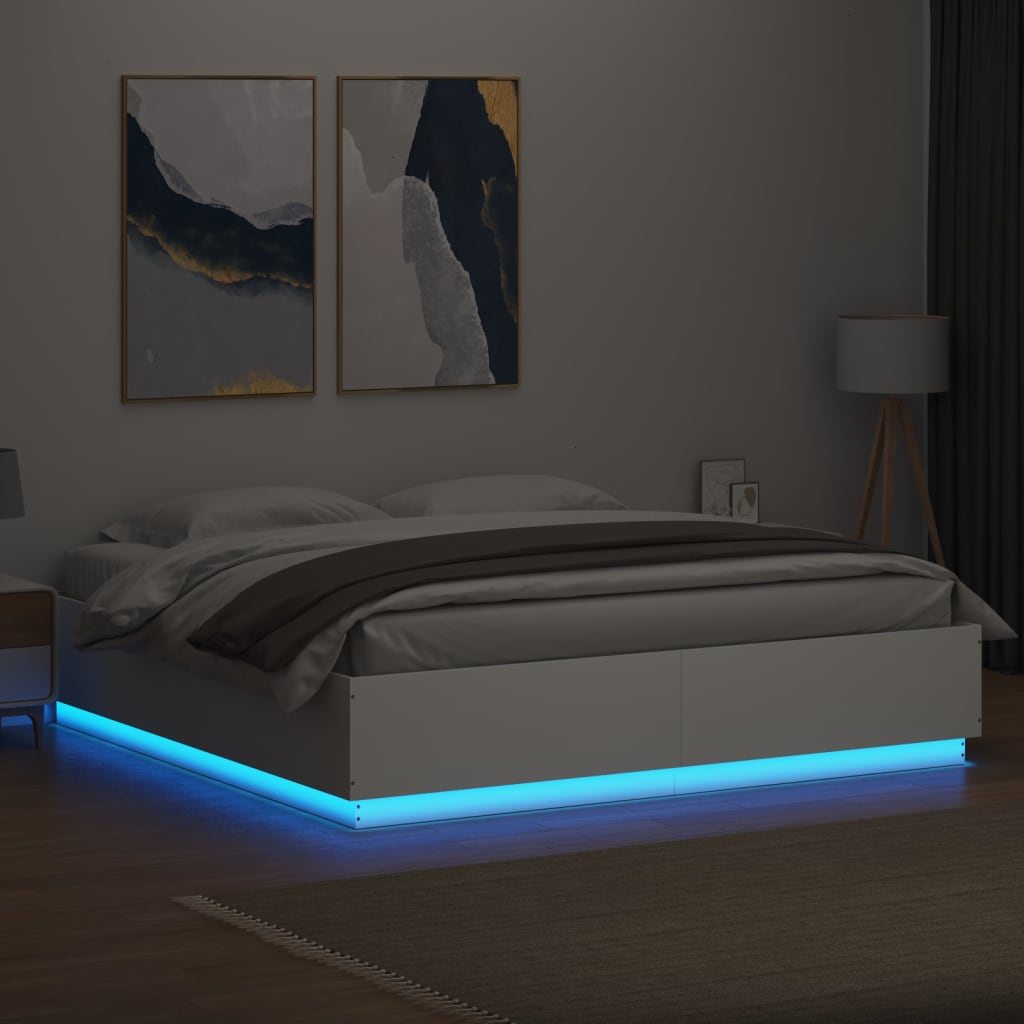 Sengeramme med LED-lys hvit 180x200 cm konstruert tre
