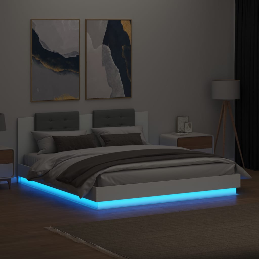 Sengeramme med hodegavl og LED-lys hvit 200x200 cm
