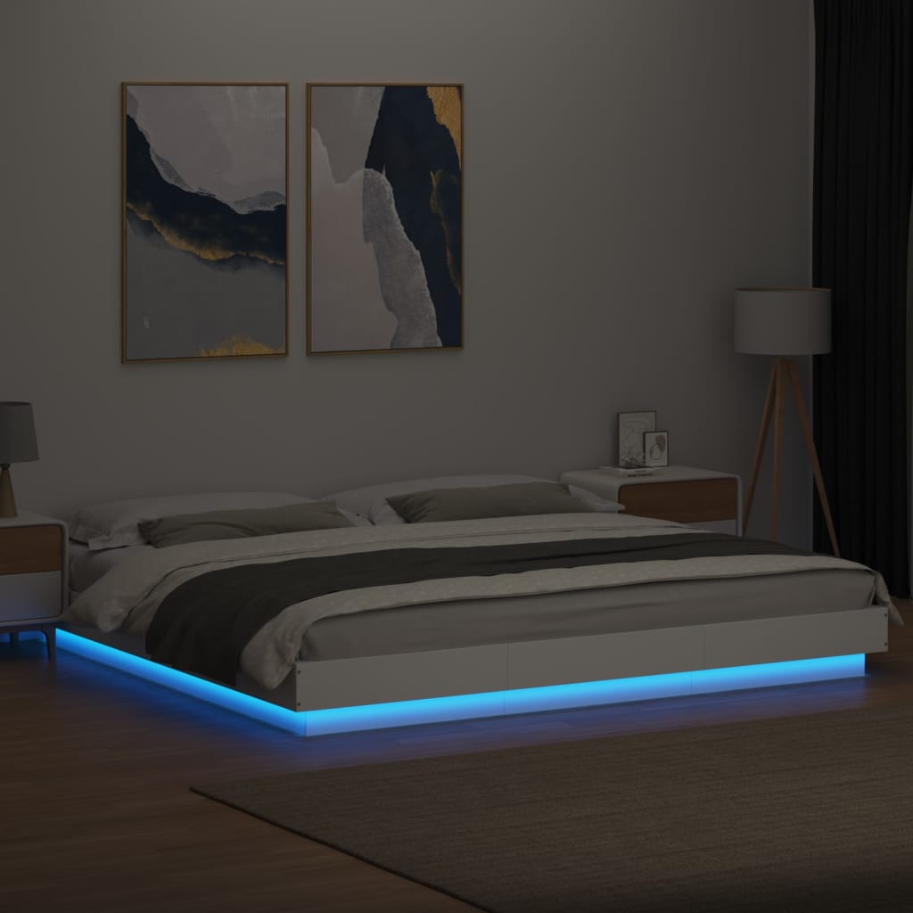 Sengeramme med LED-lys hvit 180x200 cm konstruert tre