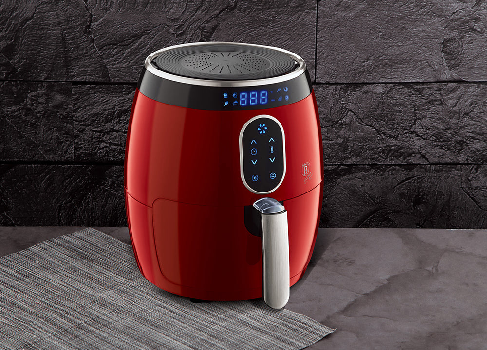 Airfryer med ett moderne design og spennende farge