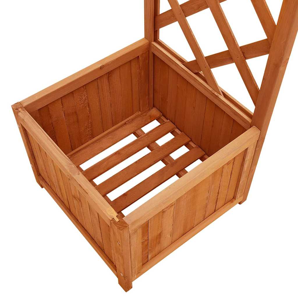 Hagepergola med blomsterkasse heltre gran