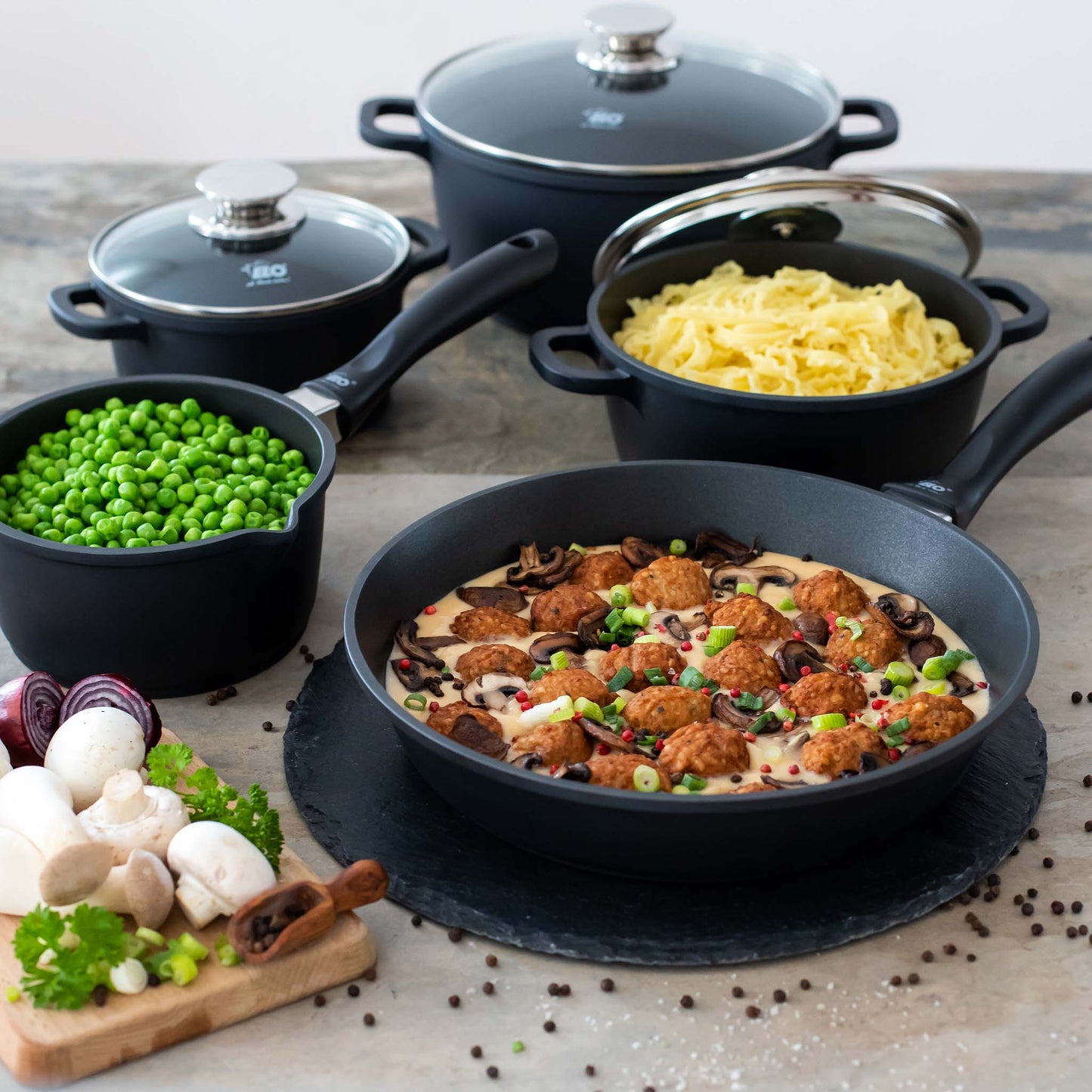 Grytesett i 9 deler fra Elo