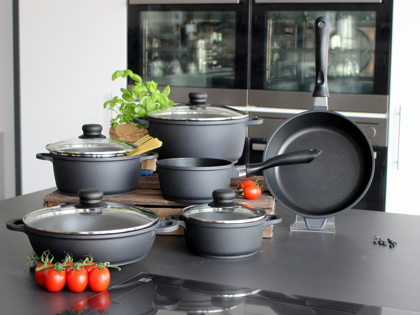 Grytesett i 9 deler fra Elo